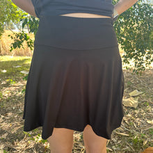 Load image into Gallery viewer, Black skort