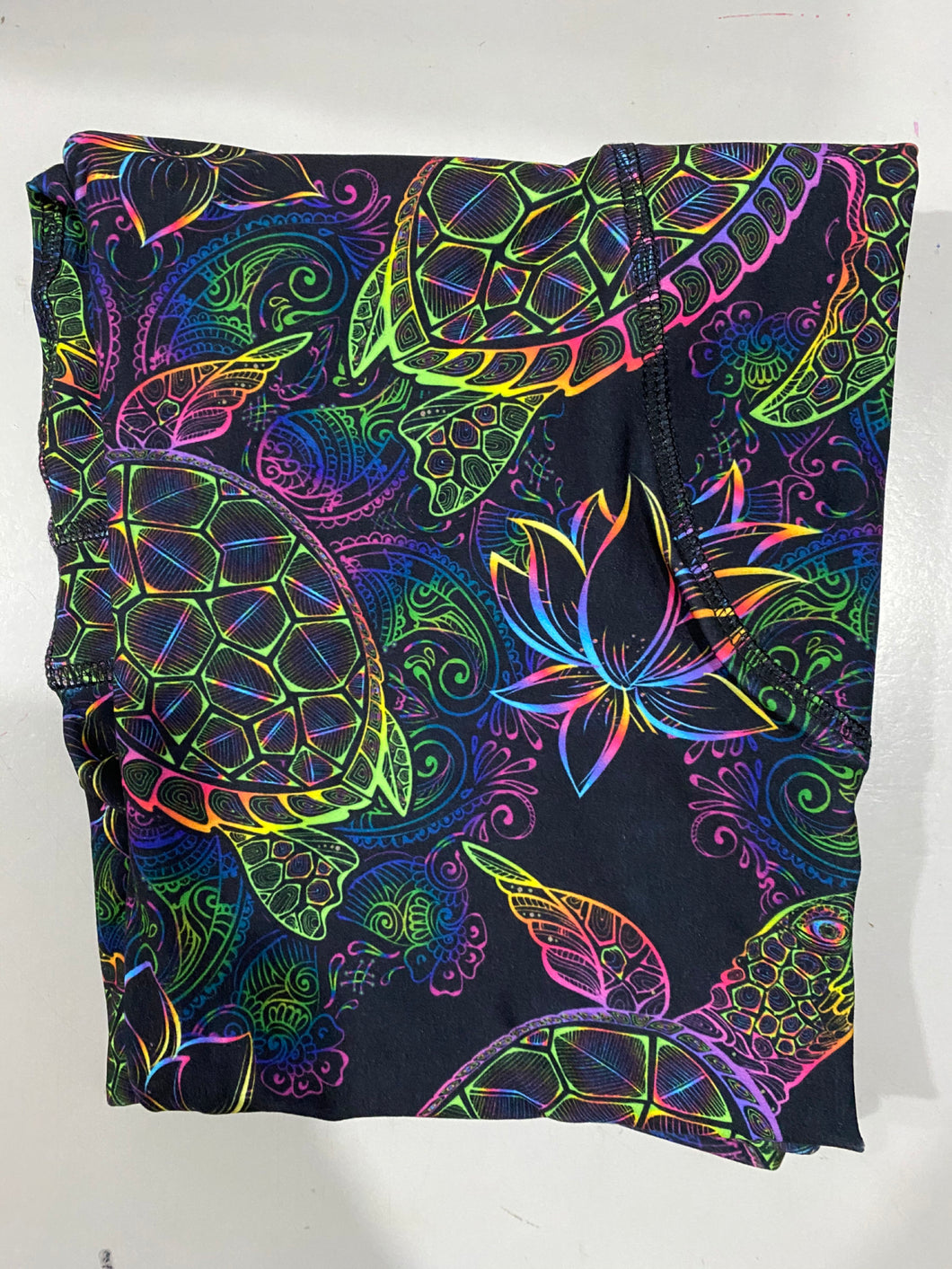 Lotus Turtle 2 Pocket Shorts